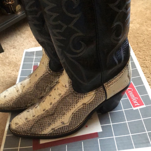 EUC Vintage Acme Boot Co. Dingo Cowboy Boots size 9.5 - Picture 5 of 15